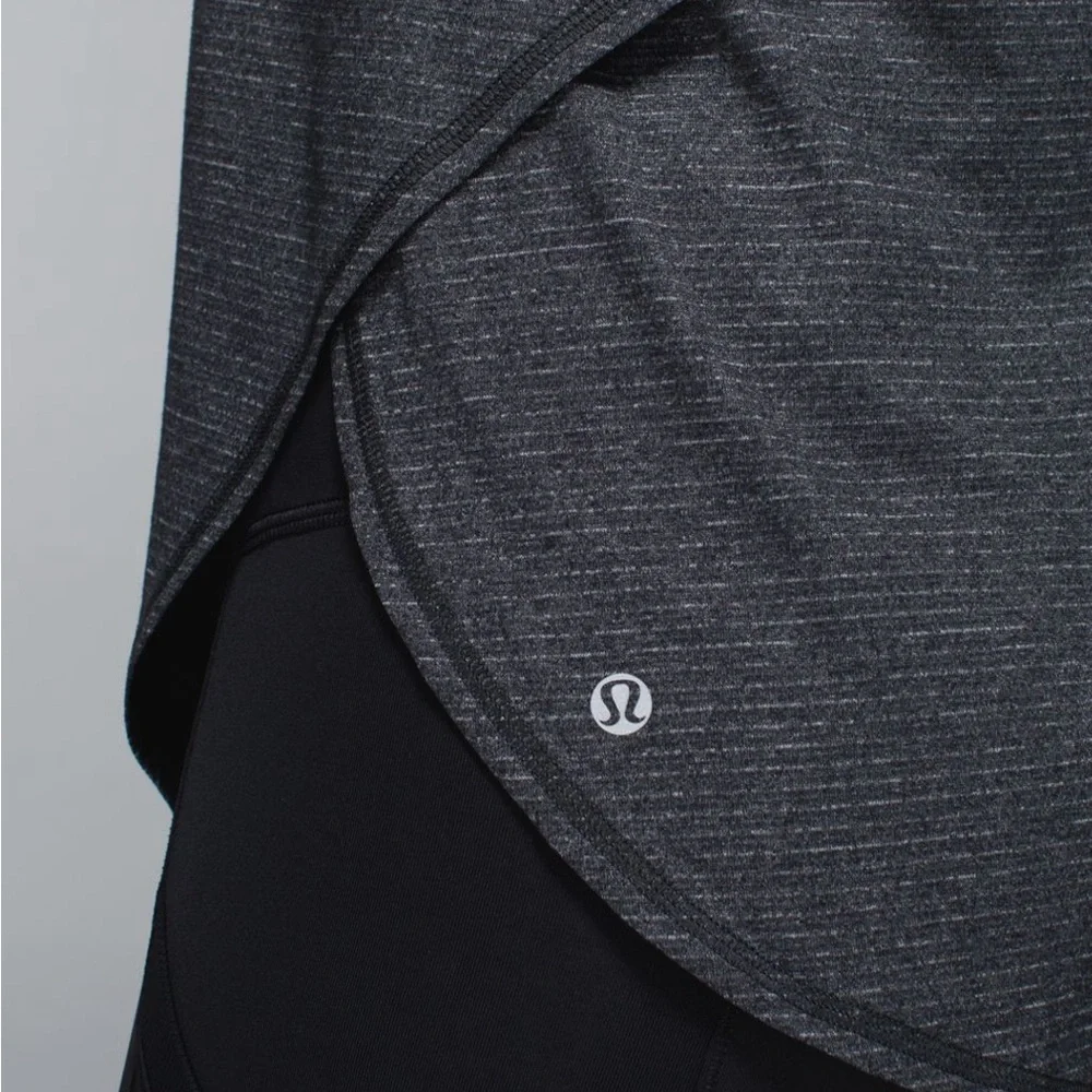 lululemon athletica Seek The Heat Tank Size: 8